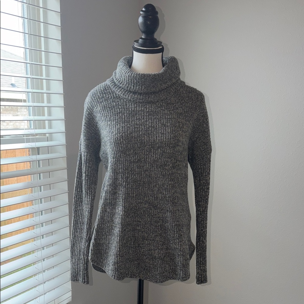 abercrombie & fitch wool knit gray turtleneck sweater XS/S small extra small
